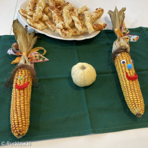 Knusperstangen + Maiskolbenmännchen